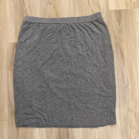 Aritzia Community Skirt - Picture 3 of 6